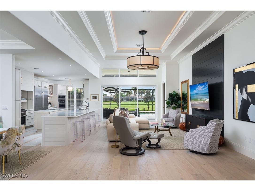 4931 Cerromar Drive Naples FL 34112 225071306 image1