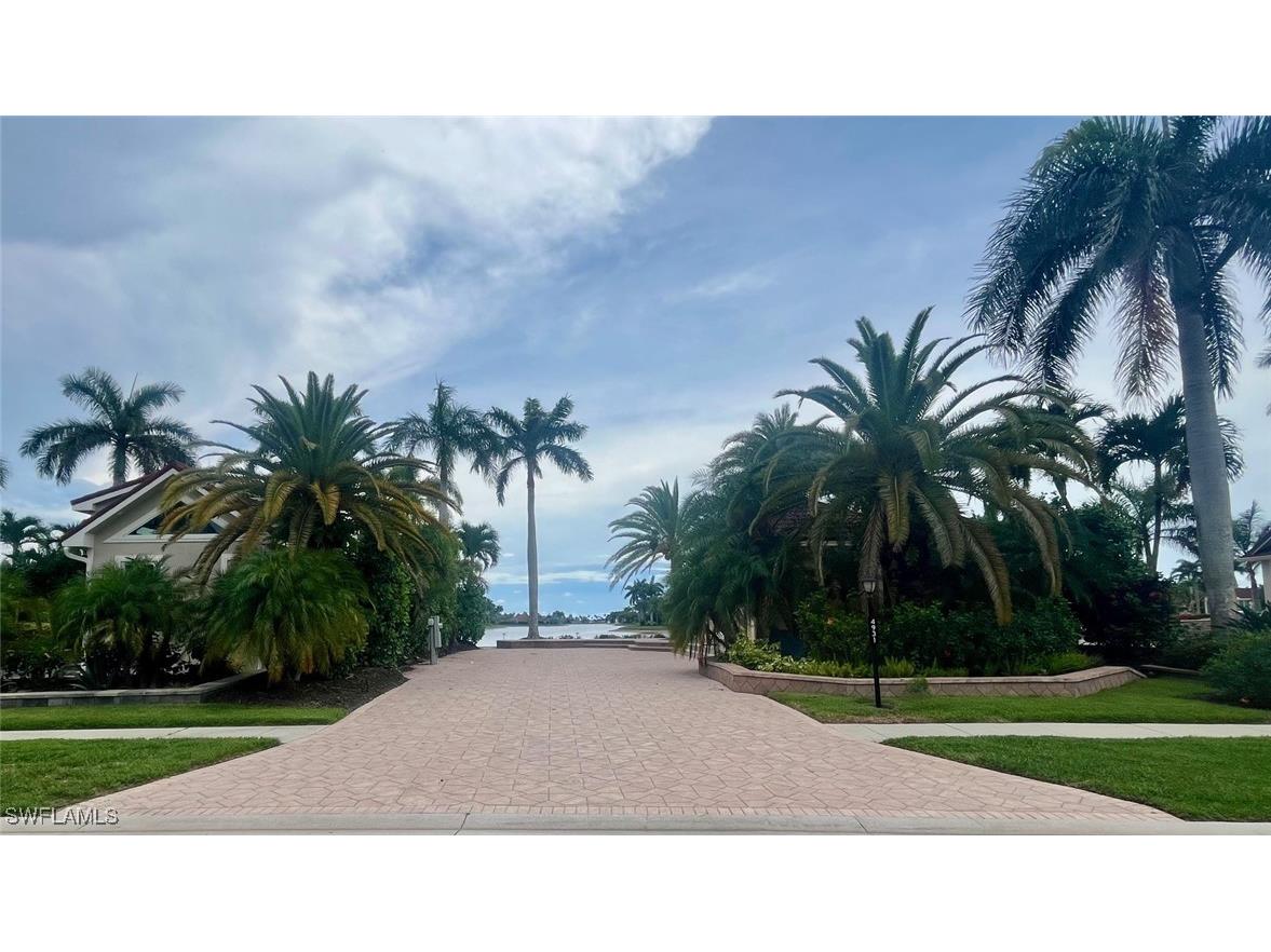 4931 Coach Lane Naples FL 34114 225075205 image2