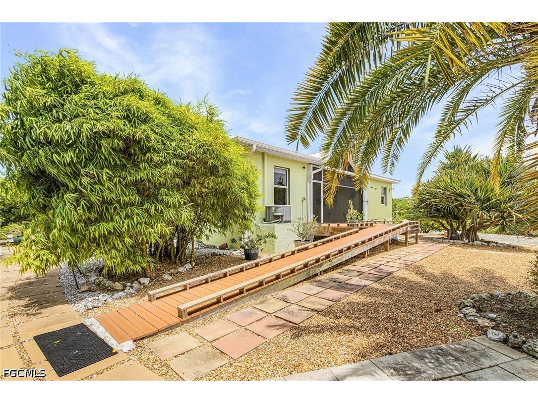 4931 Island Acres Court Saint James City FL 33956 2026026483 image32