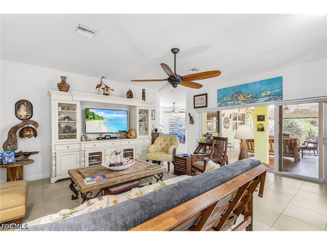4931 Island Acres Court Saint James City FL 33956 2026026483 image8