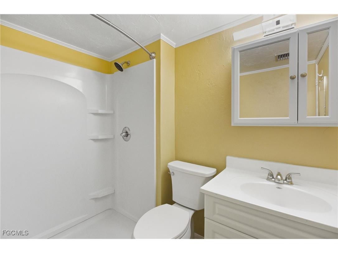 4931 Vincennes Court #4 Cape Coral FL 33904 2025019302 image16