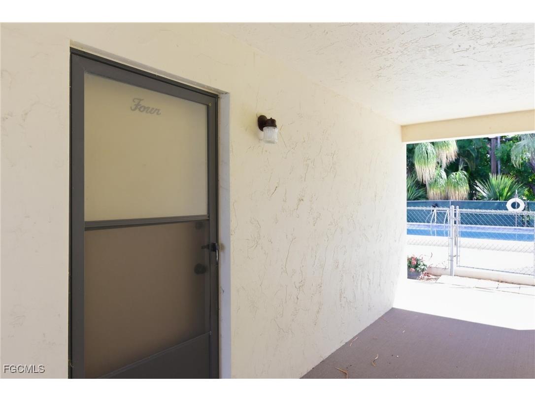 4931 Vincennes Court #4 Cape Coral FL 33904 2025019302 image4