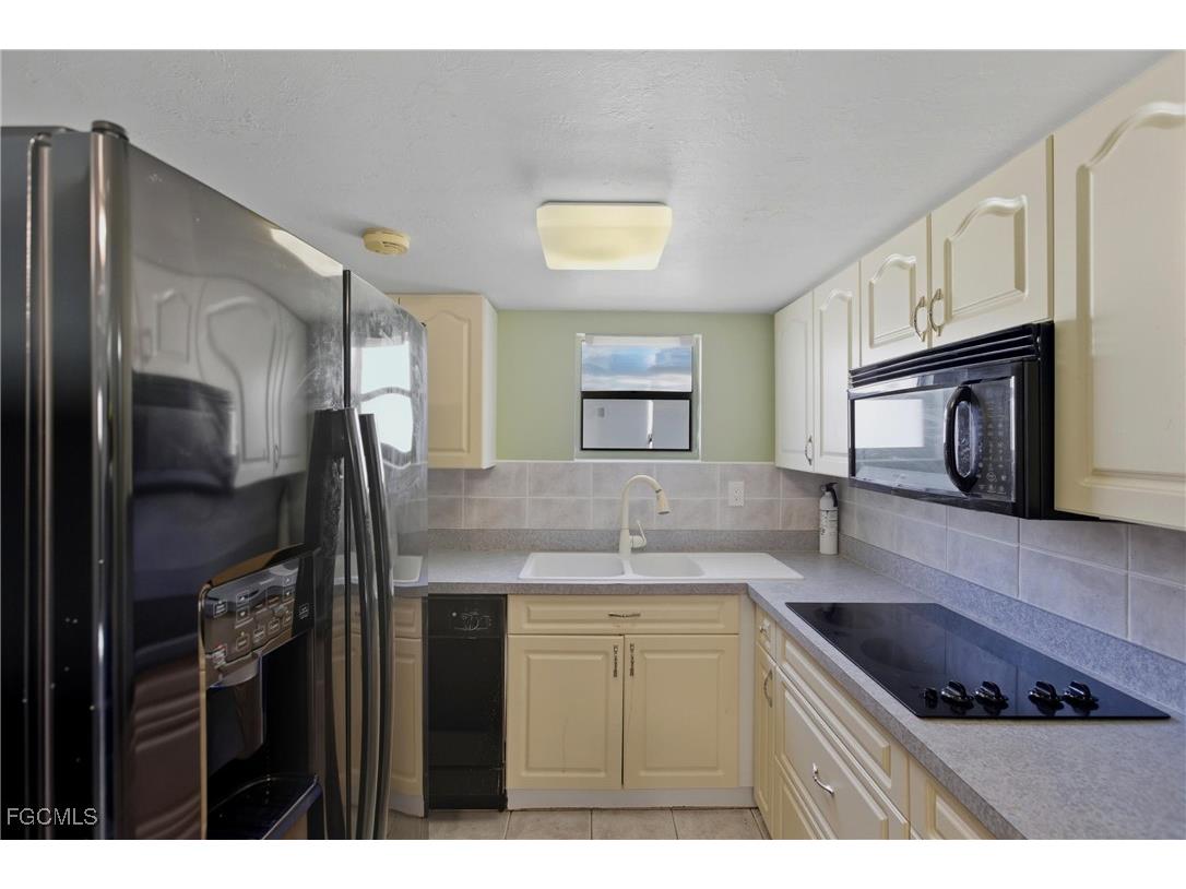 4931 Vincennes Court #6 Cape Coral FL 33904 2025013708 image14