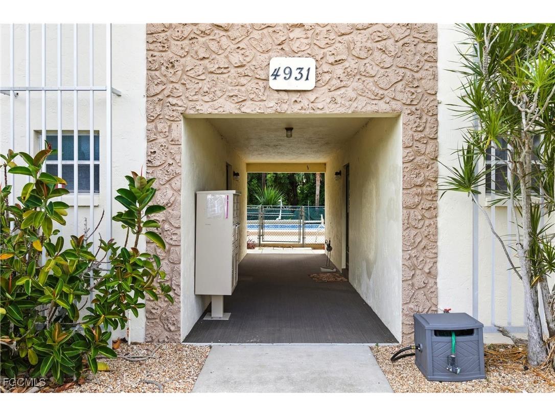 4931 Vincennes Court #6 Cape Coral FL 33904 2025013708 image3