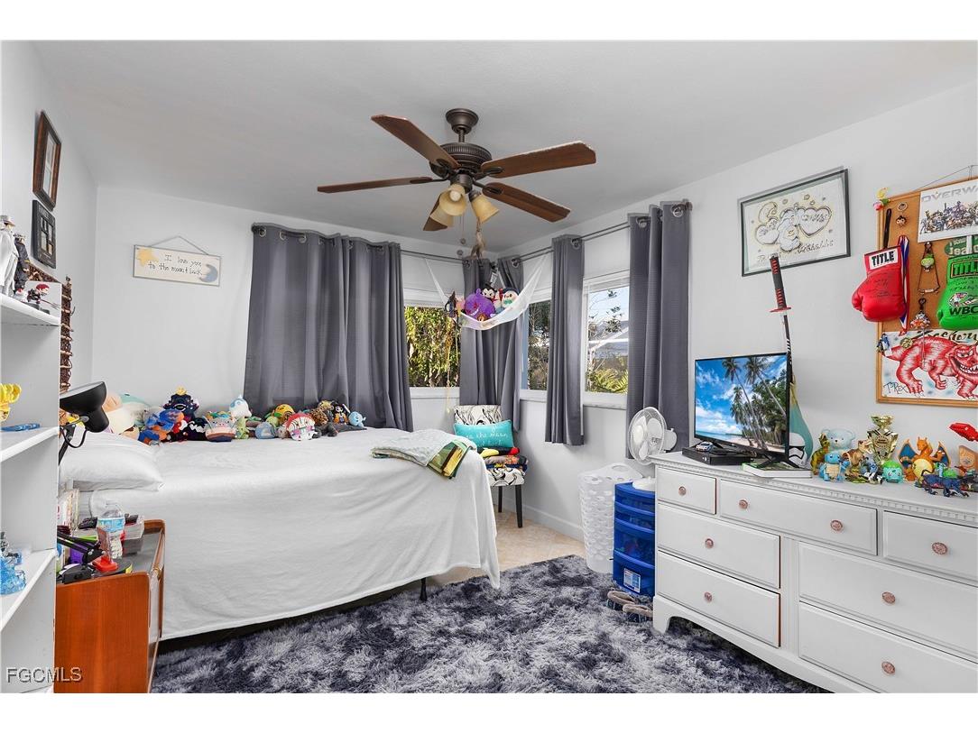 4932 Nassau Court Cape Coral FL 33904 2025020155 image18