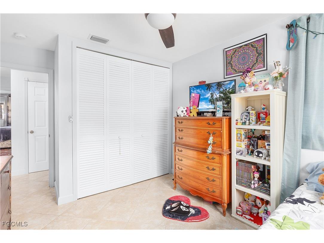 4932 Nassau Court Cape Coral FL 33904 2025020155 image20