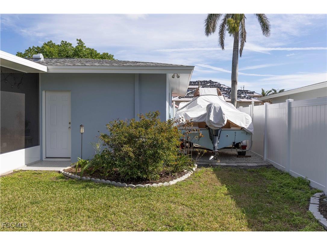 4932 Nassau Court Cape Coral FL 33904 2025020155 image23