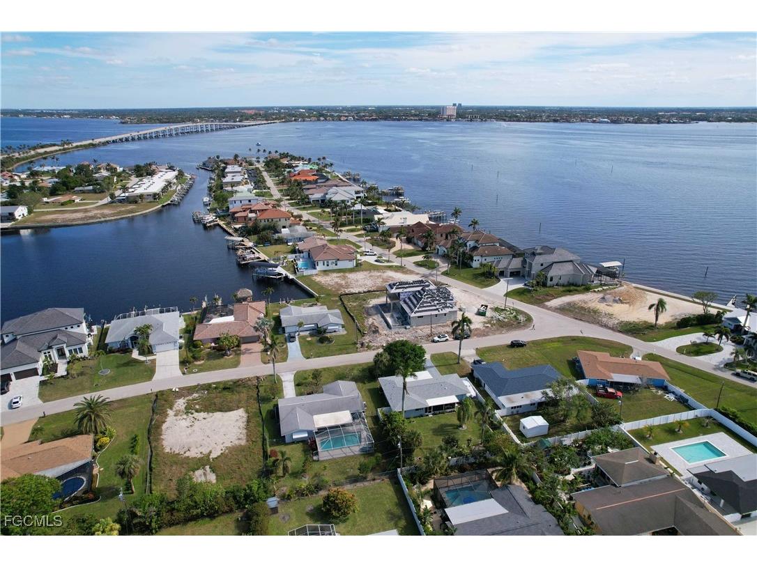 4932 Nassau Court Cape Coral FL 33904 2025020155 image25