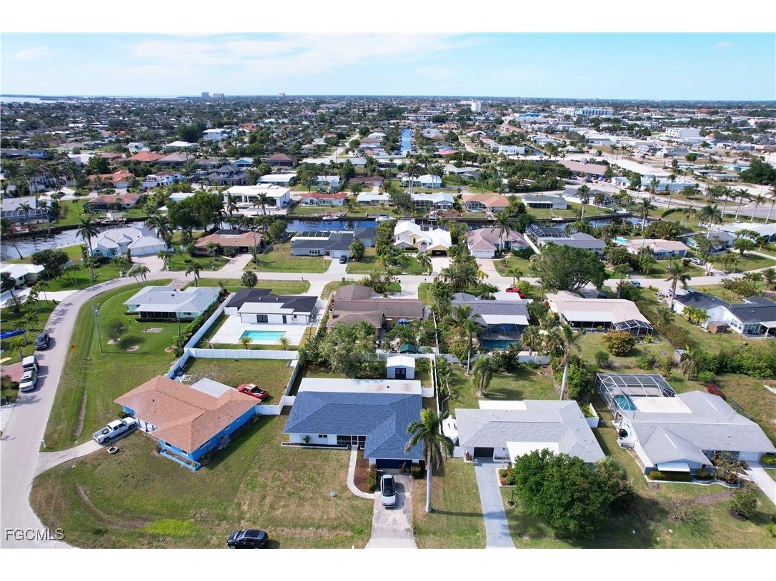 4932 Nassau Court Cape Coral FL 33904 2025020155 image33