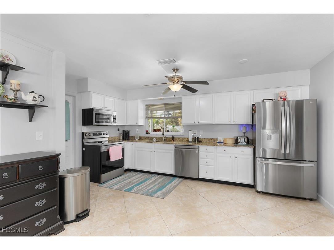 4932 Nassau Court Cape Coral FL 33904 2025020155 image9