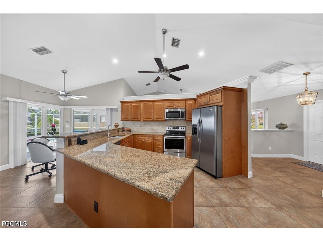 4933 Seville Court Cape Coral FL 33904 2026021525 image11