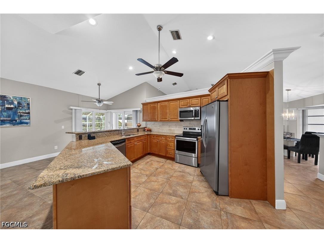 4933 Seville Court Cape Coral FL 33904 2026021525 image12