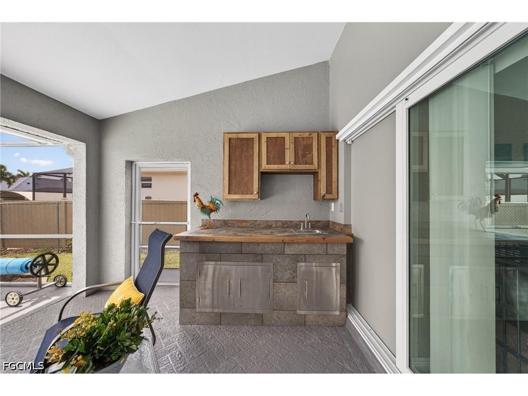 4933 Seville Court Cape Coral FL 33904 2026021525 image35