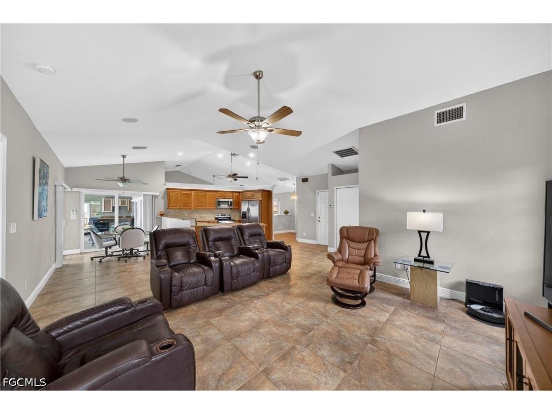 4933 Seville Court Cape Coral FL 33904 2026021525 image4