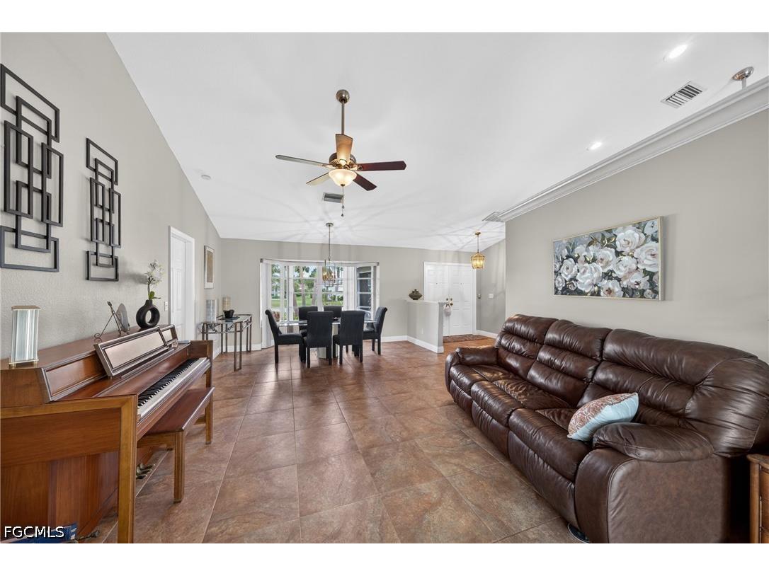 4933 Seville Court Cape Coral FL 33904 2026021525 image9