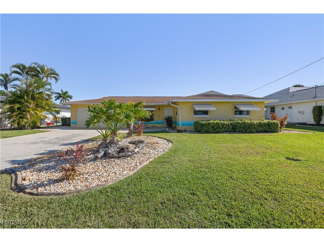 4933 Triton Court W Cape Coral FL 33904 2025025186 image1