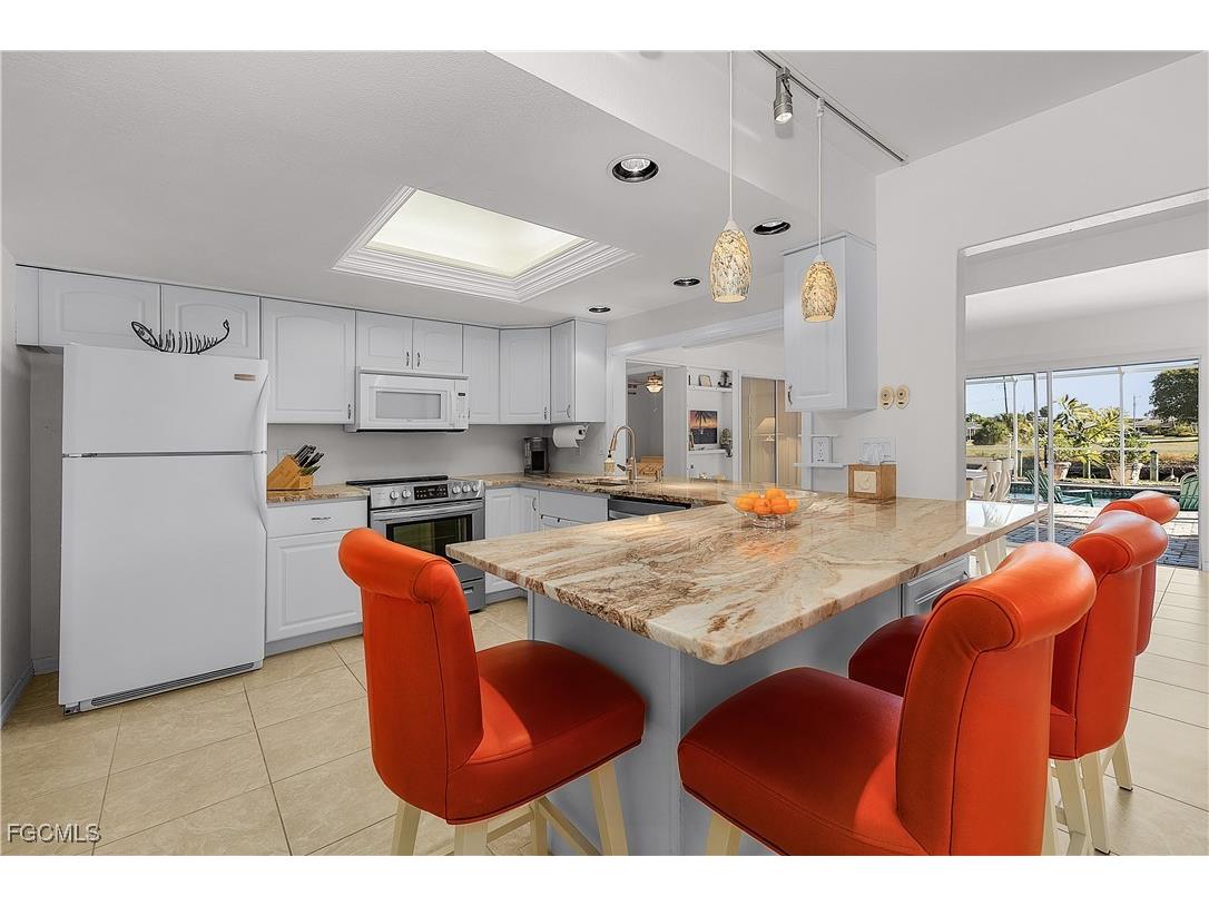 4933 Triton Court W Cape Coral FL 33904 2025025186 image2