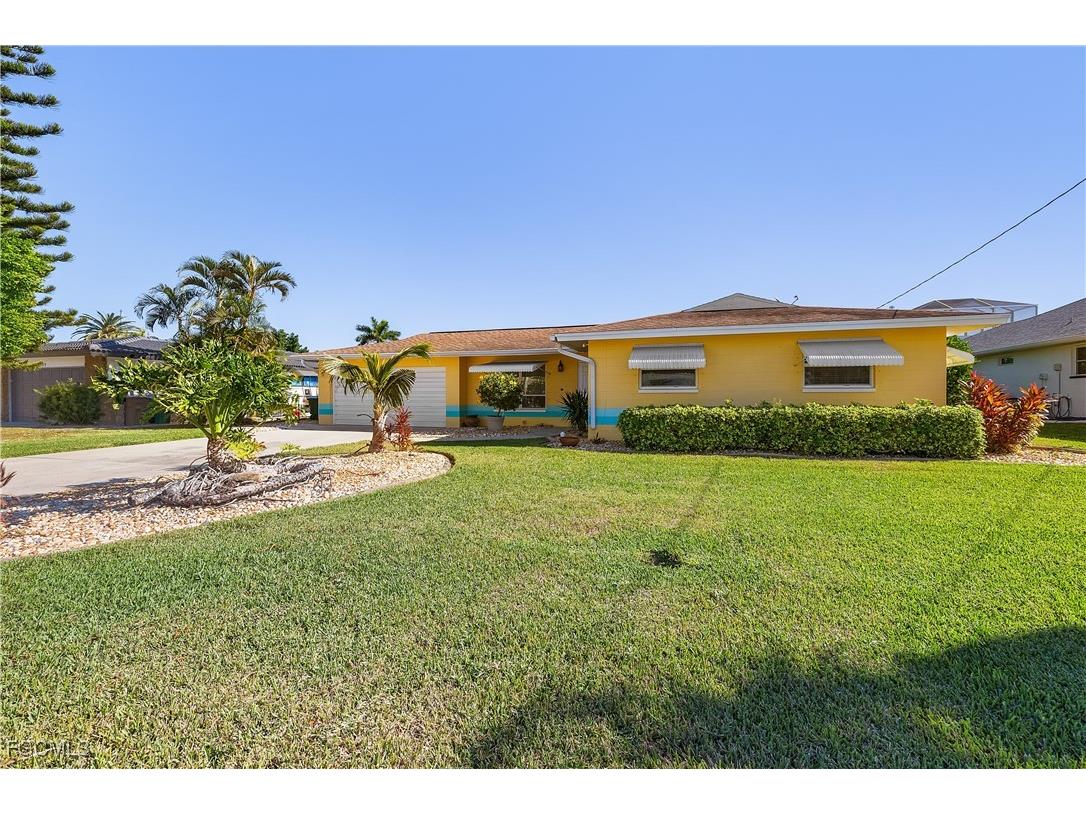 4933 Triton Court W Cape Coral FL 33904 2025025186 image27