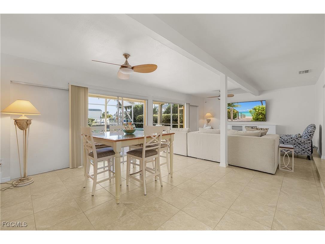 4933 Triton Court W Cape Coral FL 33904 2025025186 image6