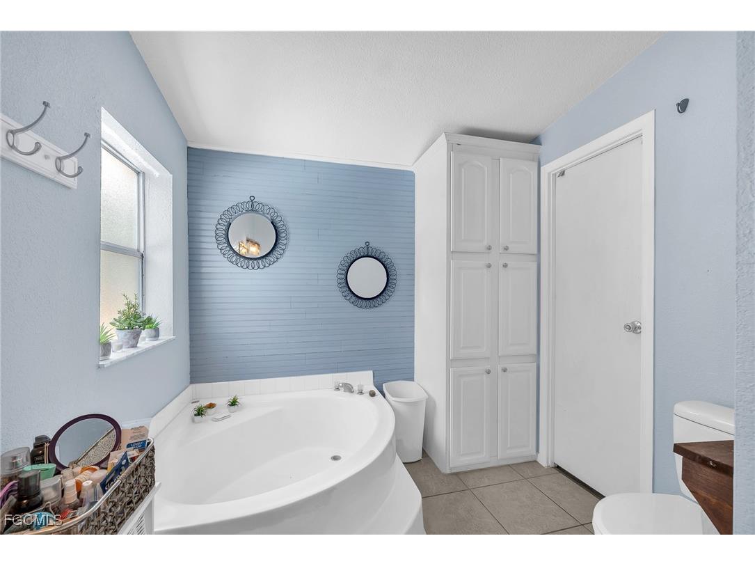 4936 Steve Reeves Lane Plant City FL 33565 2025009101 image18