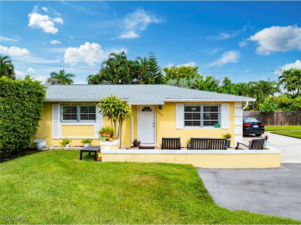 4936 West Boulevard #10 Naples FL 34103 2025012598 image1