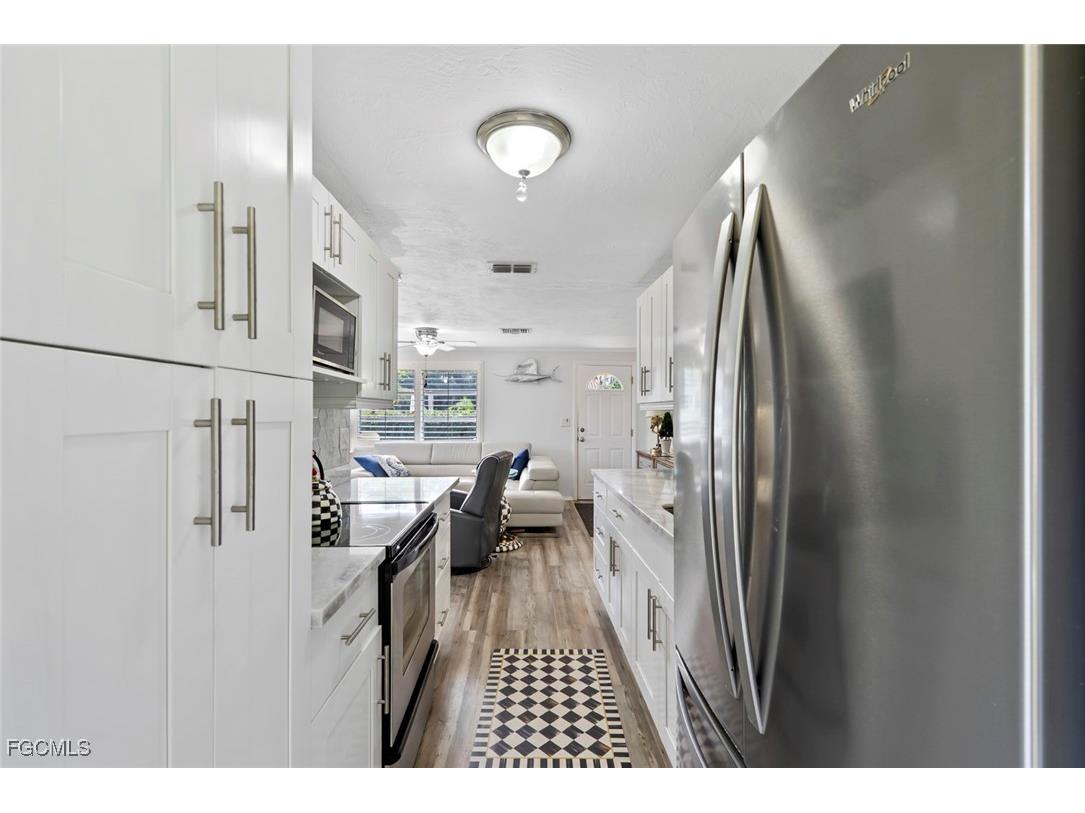 4936 West Boulevard #10 Naples FL 34103 2025012598 image21