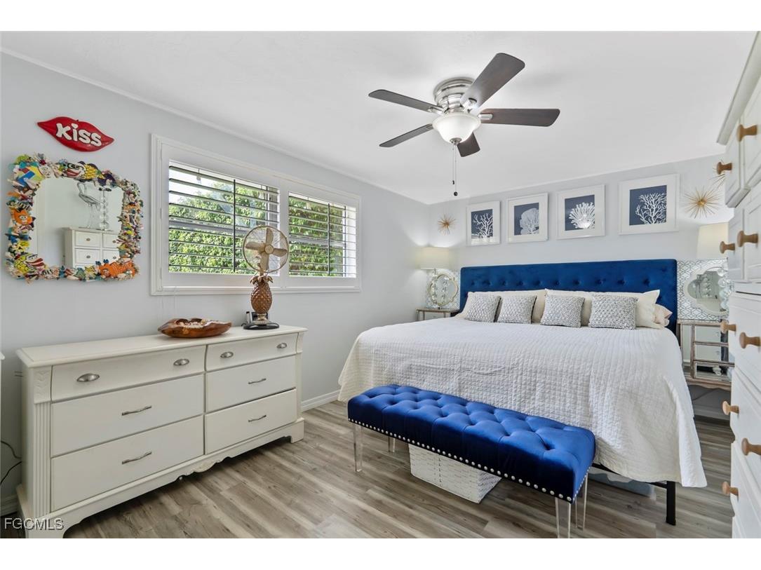 4936 West Boulevard #10 Naples FL 34103 2025012598 image25