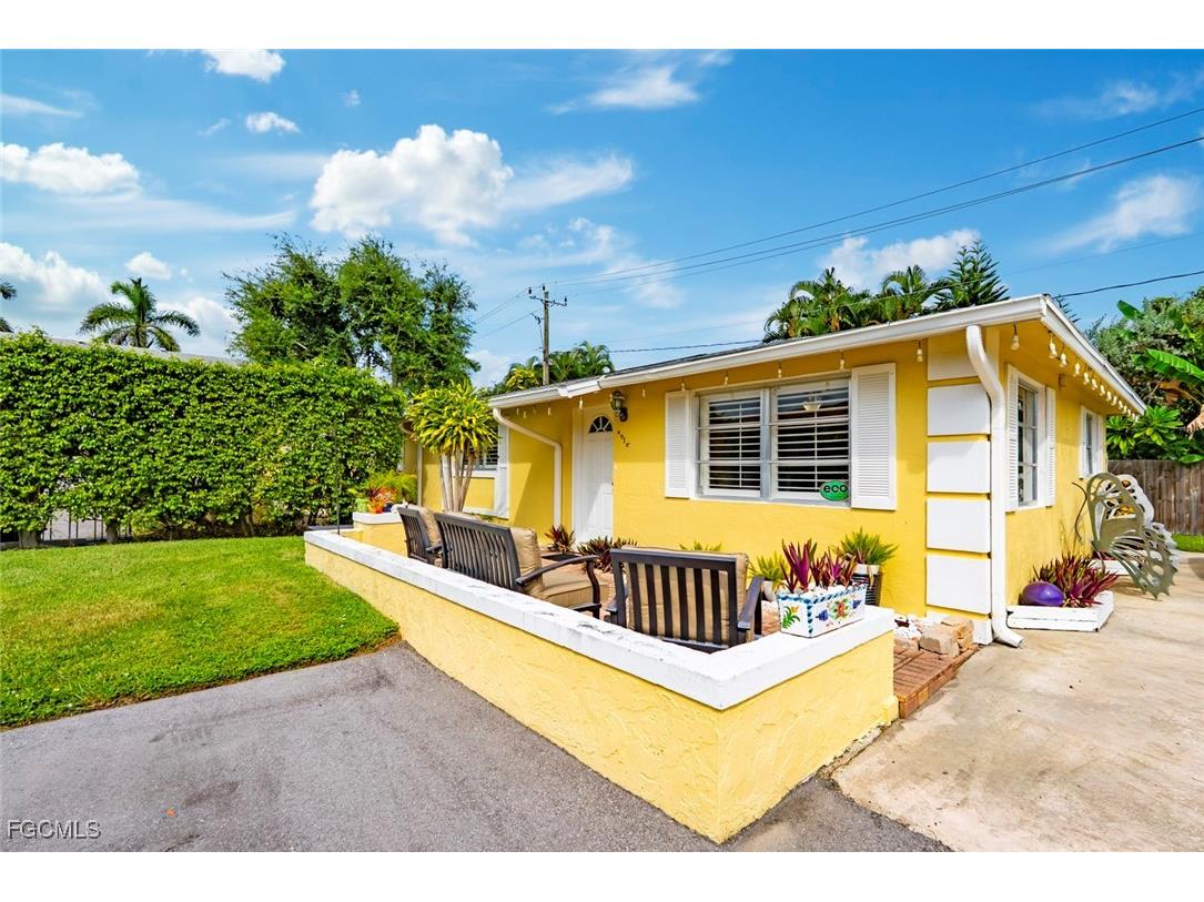 4936 West Boulevard #10 Naples FL 34103 2025012598 image6