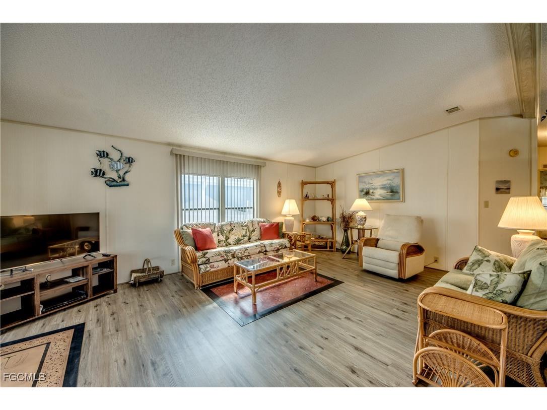 4939 Mullette Lane Saint James City FL 33956 2025024128 image13