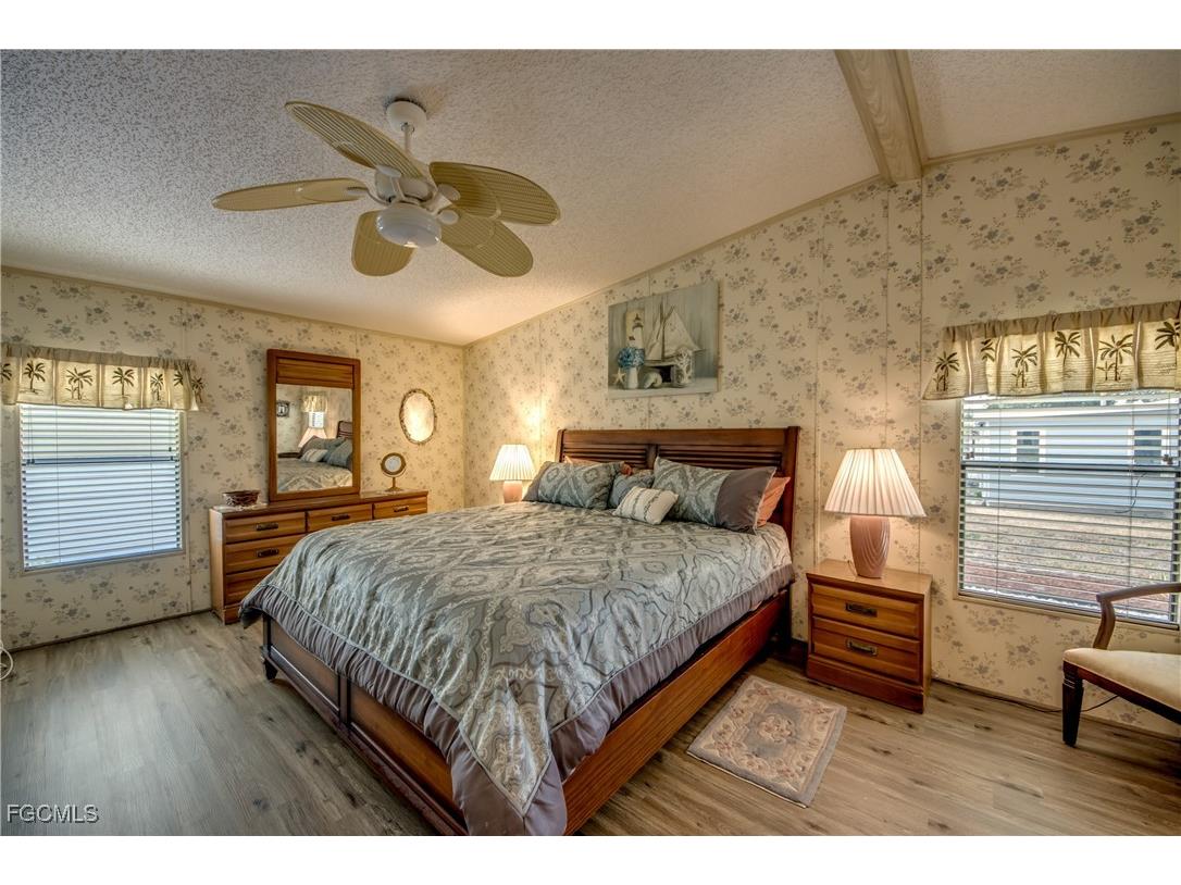 4939 Mullette Lane Saint James City FL 33956 2025024128 image19