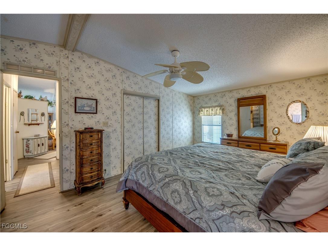 4939 Mullette Lane Saint James City FL 33956 2025024128 image20