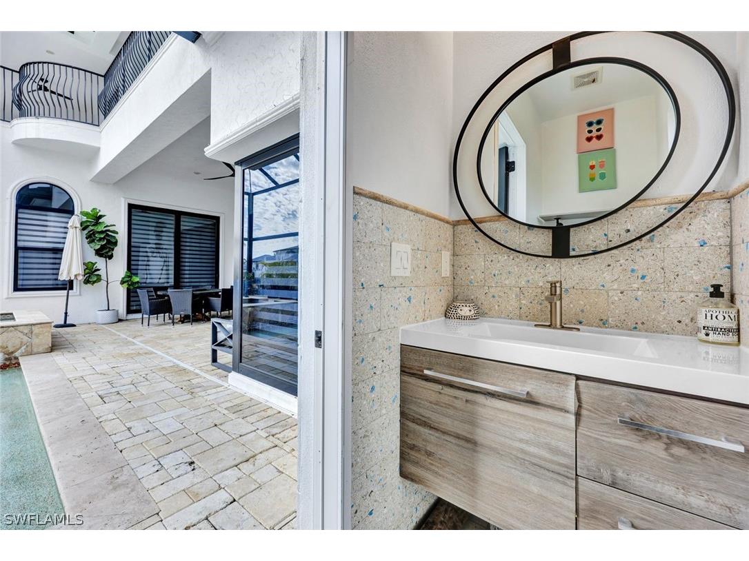 494 Seagull Avenue Naples FL 34108 226007087 image20