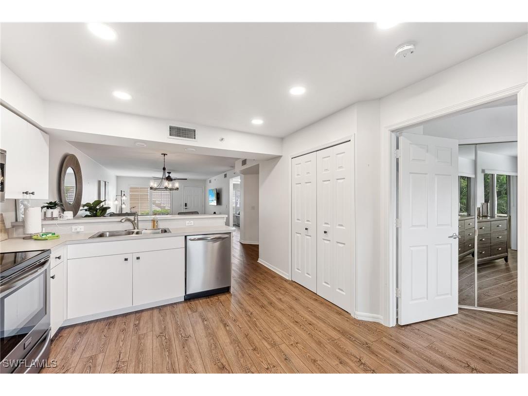 4940 Cougar Court S #104 Naples FL 34109 225083534 image9