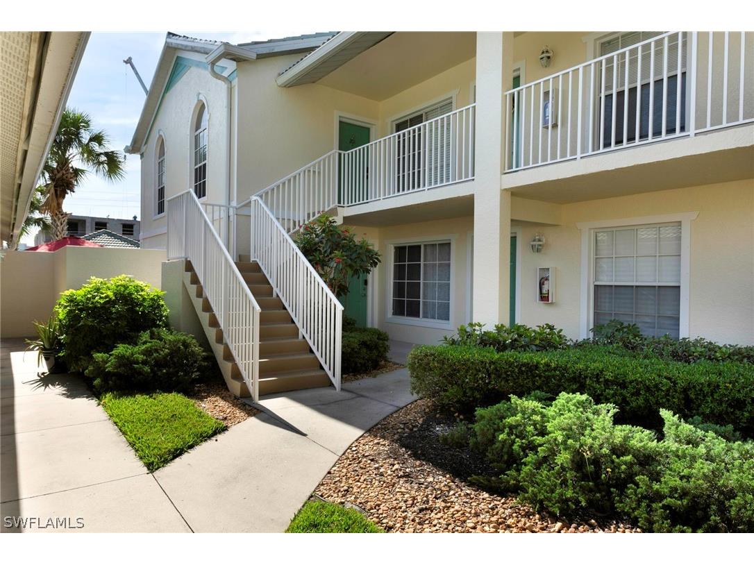 4940 Cougar Court S #5-201 Naples FL 34109 224038756 image1