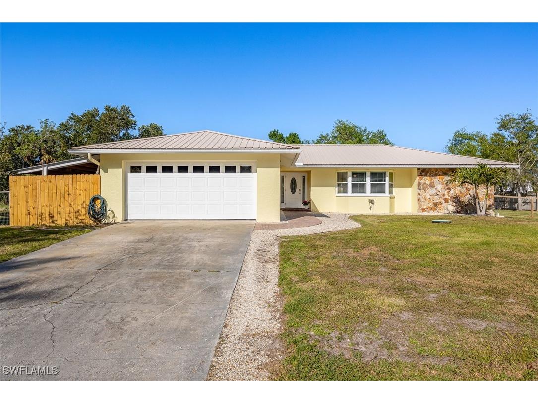 4940 Shady River Lane Fort Myers FL 33905 225028258 image1