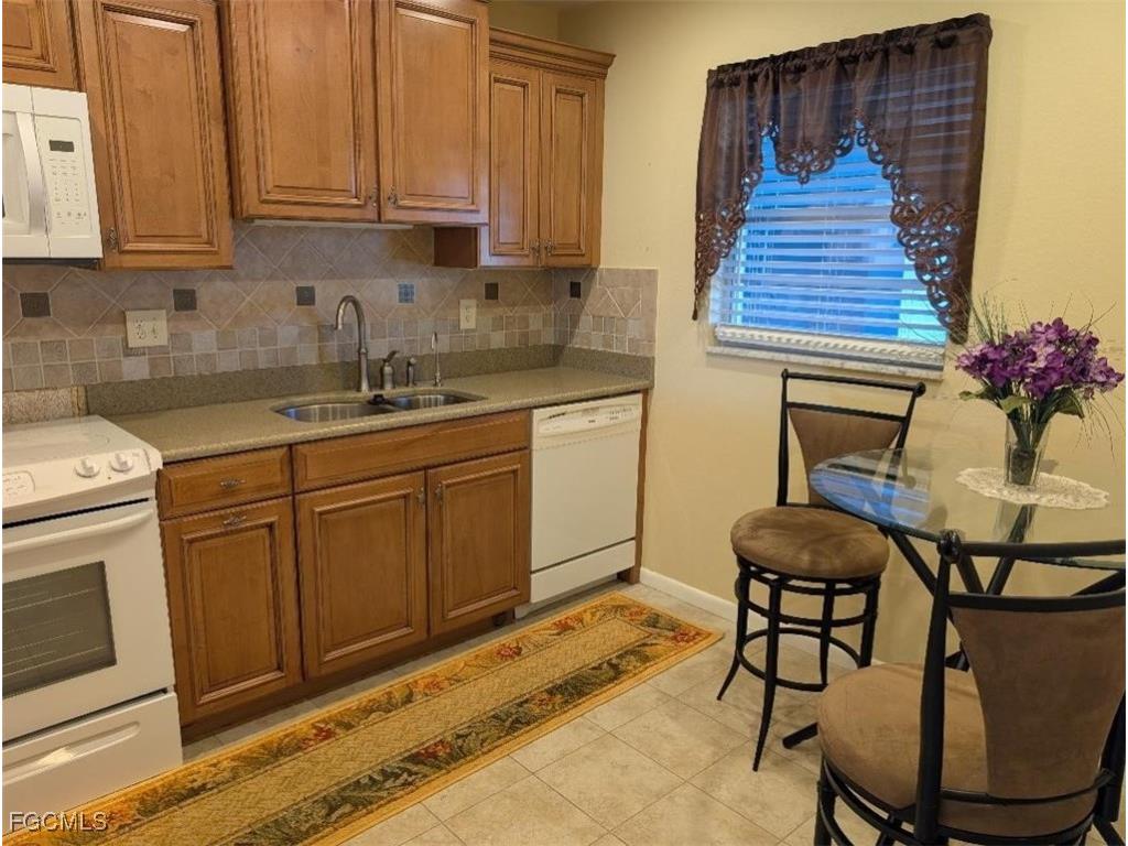 4940 Vincennes Street #204 Cape Coral FL 33904 2025015111 image11