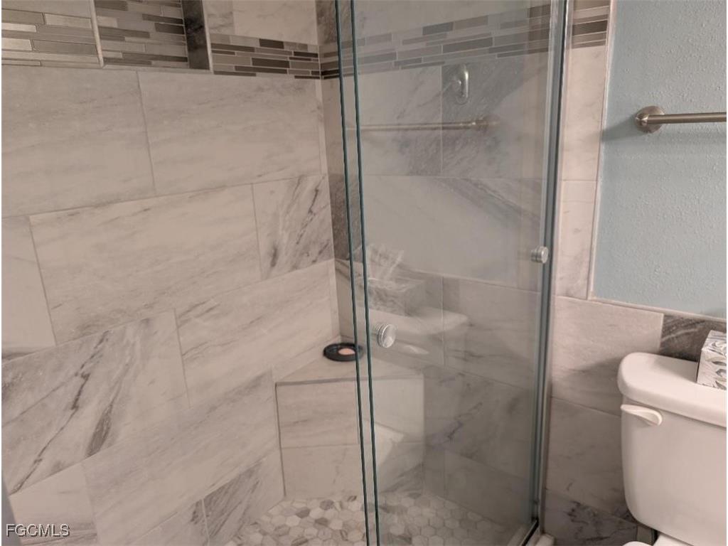 4940 Vincennes Street #204 Cape Coral FL 33904 2025015111 image15