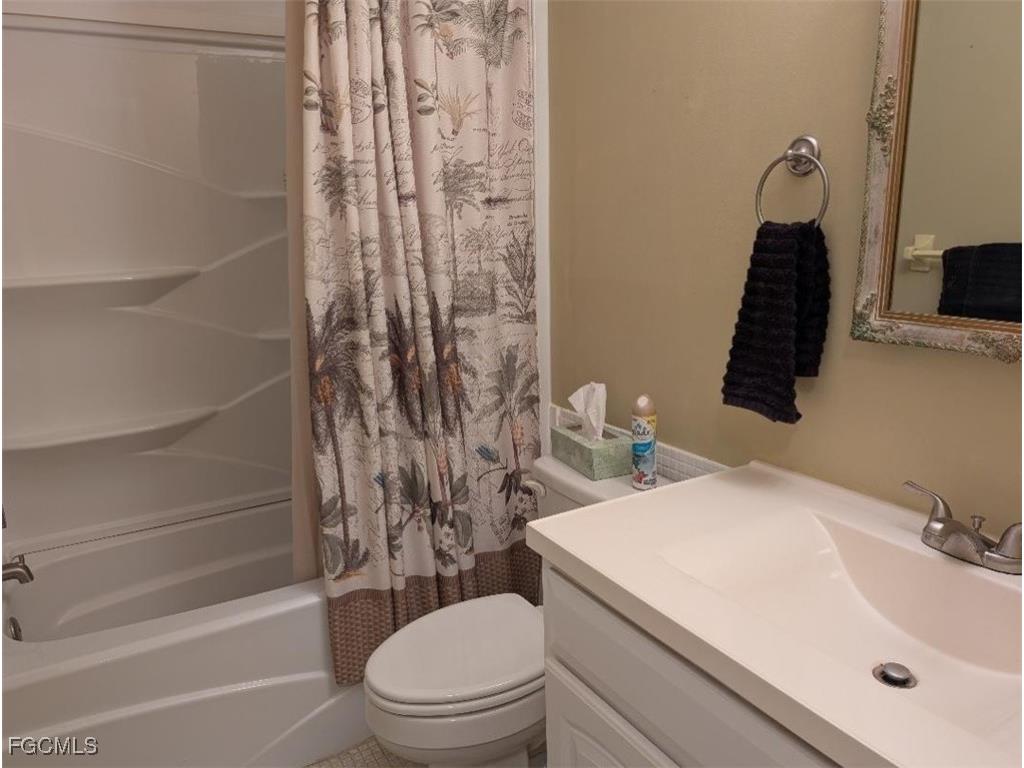 4940 Vincennes Street #204 Cape Coral FL 33904 2025015111 image18