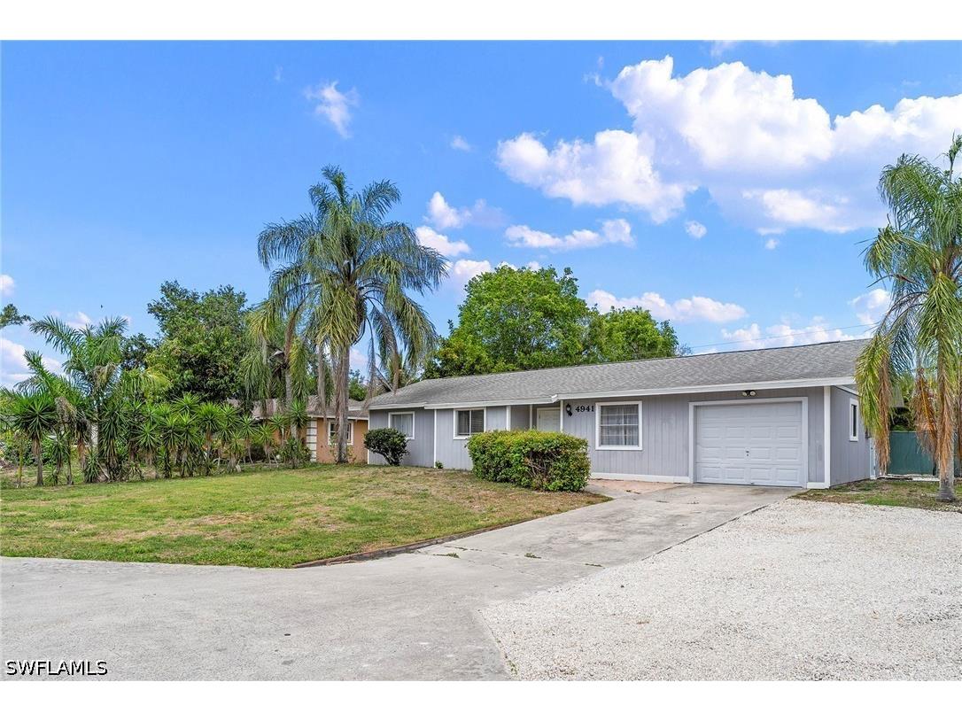 4941 17th Place SW Naples FL 34116 226016541 image1