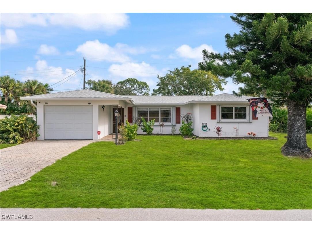 4941 Cortez Circle Naples FL 34112 224010052 image1