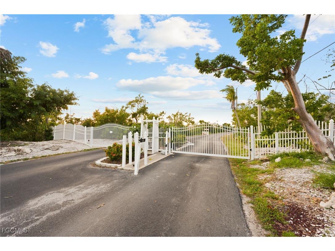 4941 Galt Island Avenue Saint James City FL 33956 2025014654 image33