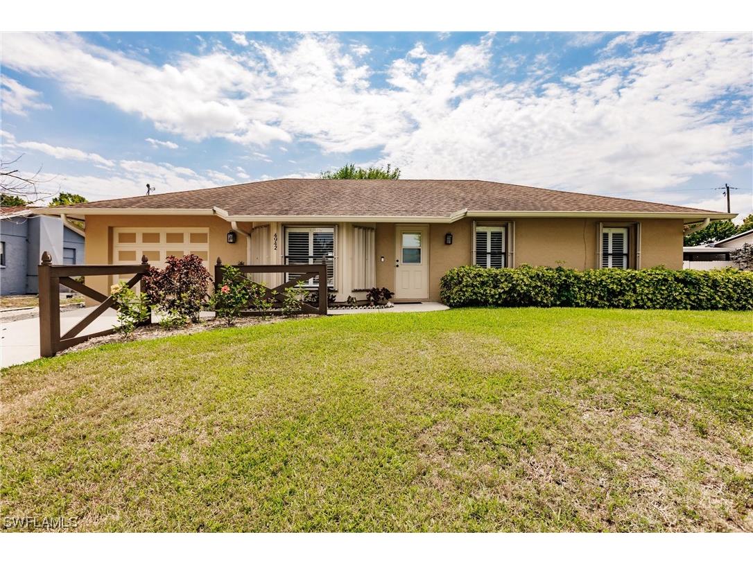 4942 17th Place SW Naples FL 34116 223020743 image1