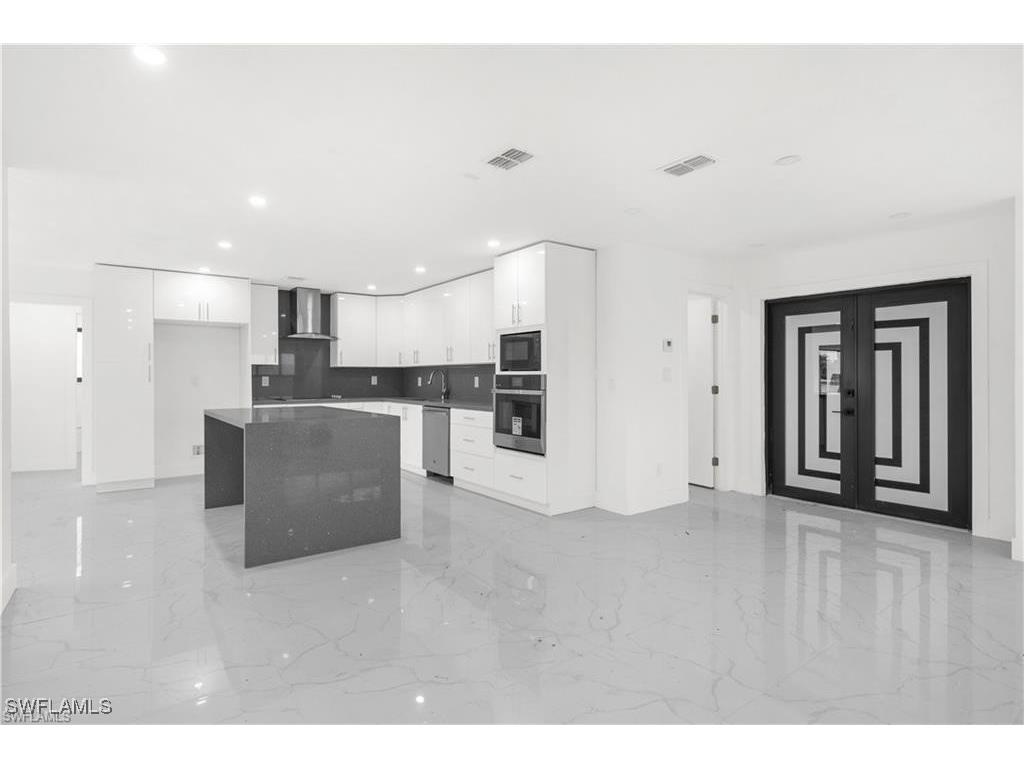 4943 Pelican Boulevard Cape Coral FL 33914 225083669 image6