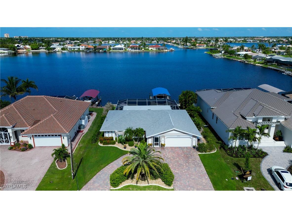 4944 Pelican Boulevard Cape Coral FL 33914 224056550 image1