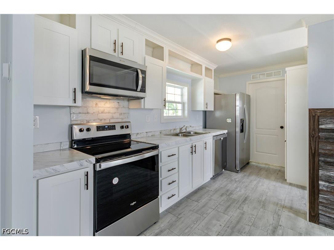 4944 Porky Lane Saint James City FL 33956 2026022776 image9