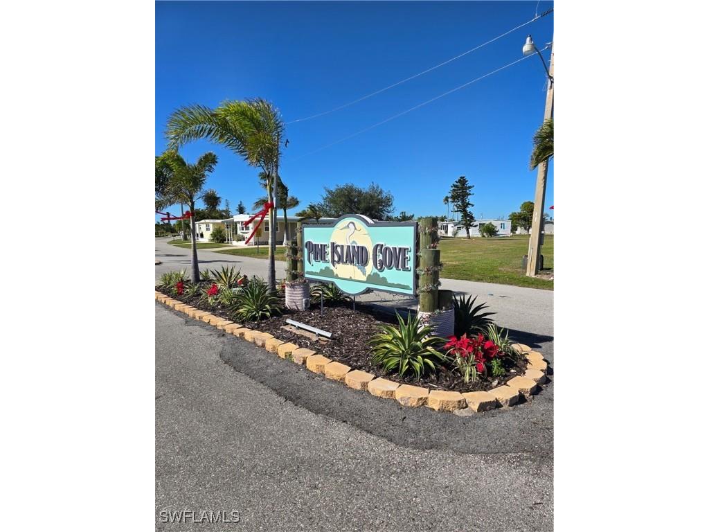 4945 Cobiac Drive Saint James City FL 33956 224100702 image1