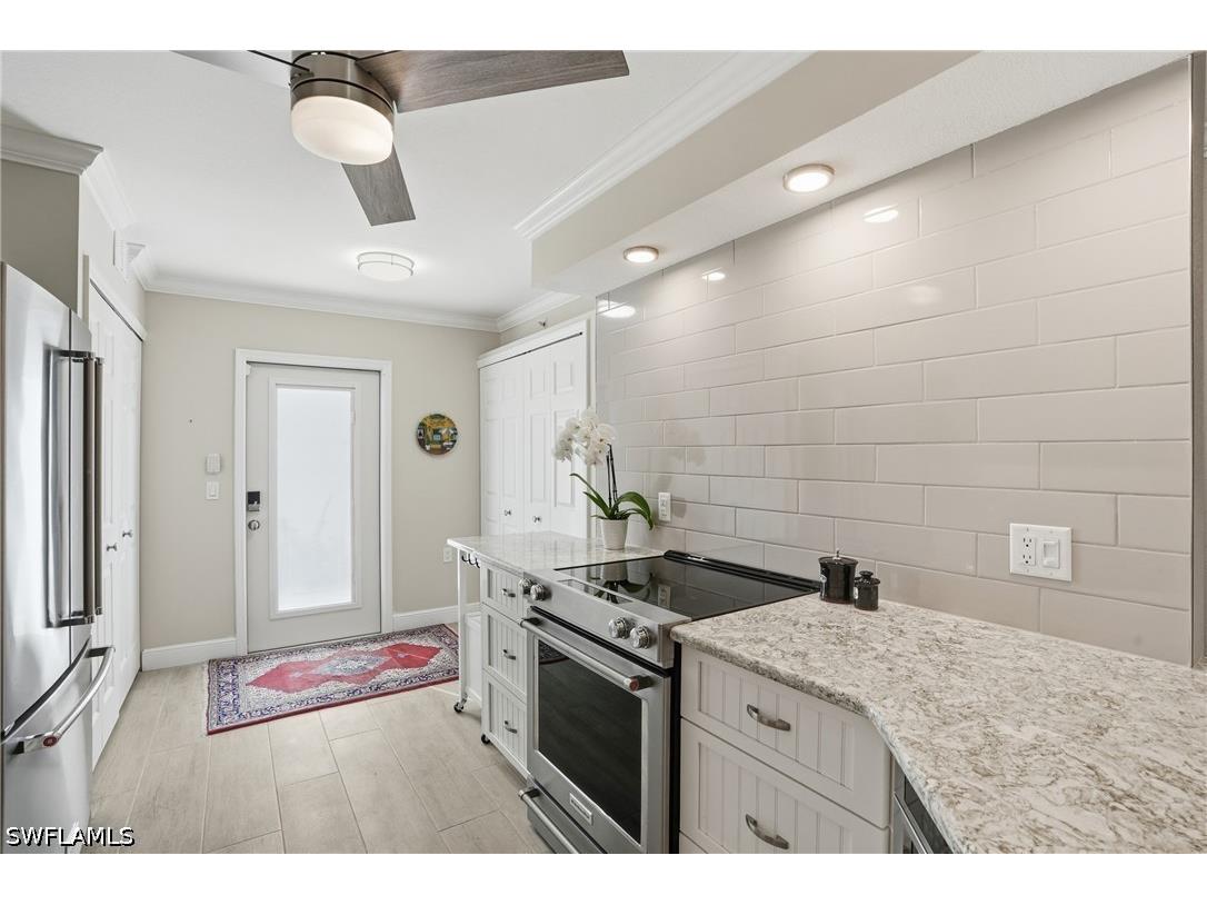 4945 Cougar Court S #4 Naples FL 34109 226018637 image11