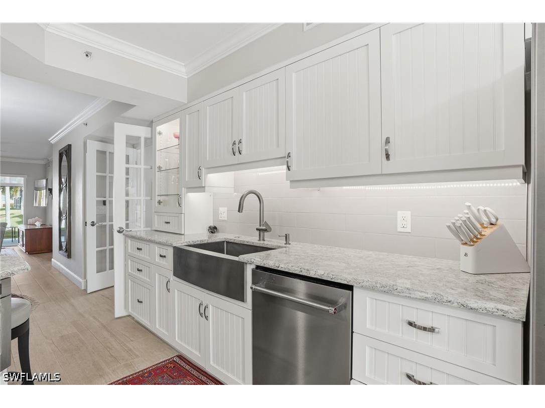 4945 Cougar Court S #4 Naples FL 34109 226018637 image12