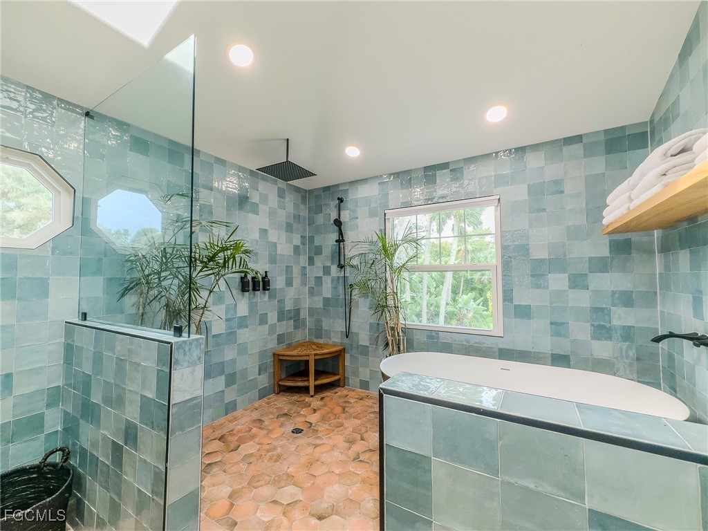 4946 Halifax Drive Port Orange FL 32127 2025010472 image33