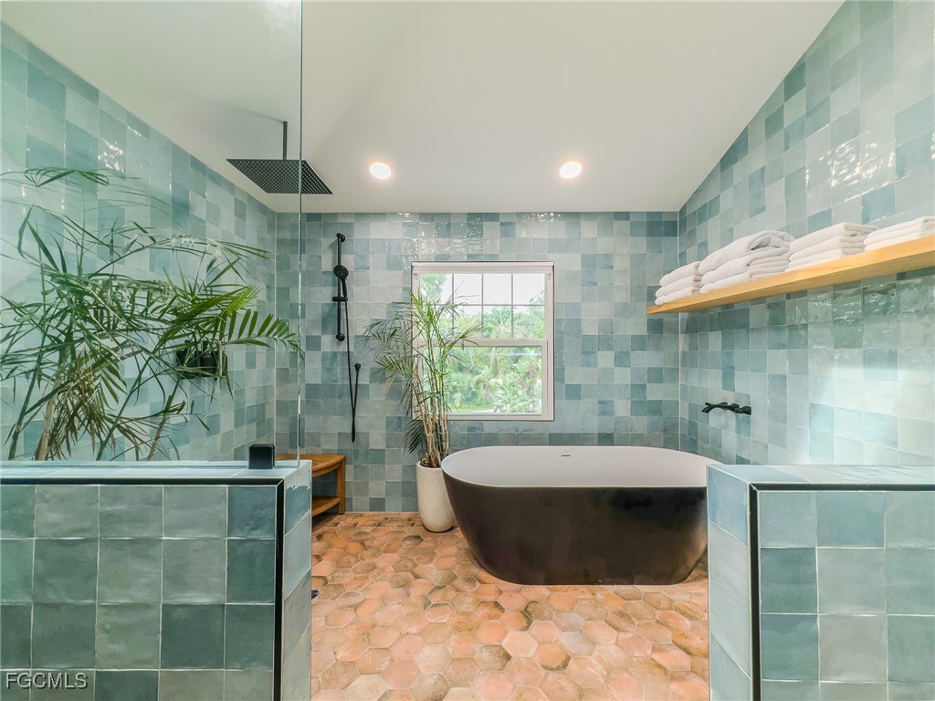 4946 Halifax Drive Port Orange FL 32127 2025010472 image36